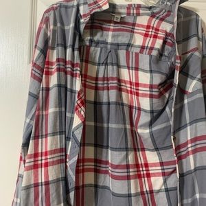 Woman’s Sonoma plaid shirt